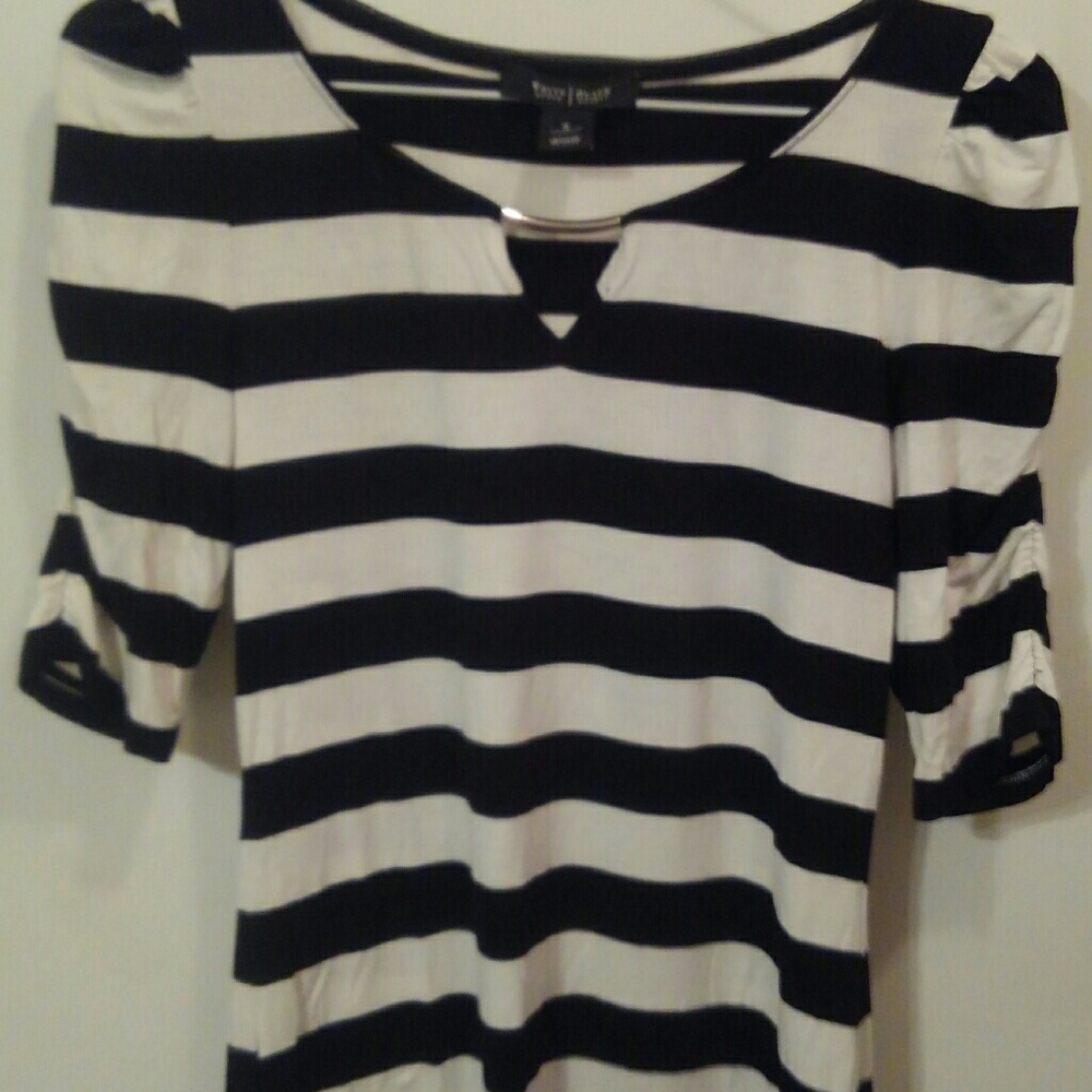 White House Black market shirt